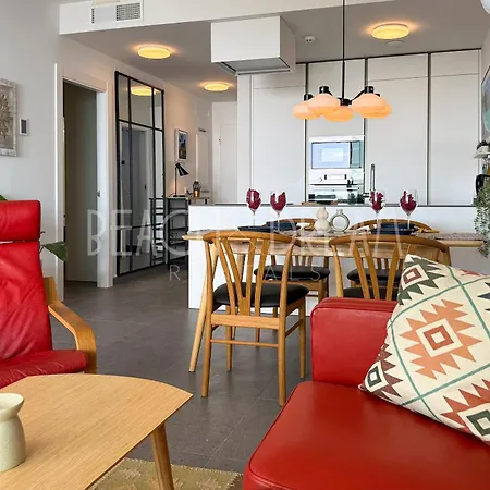 & Dream - Privilege Apartment